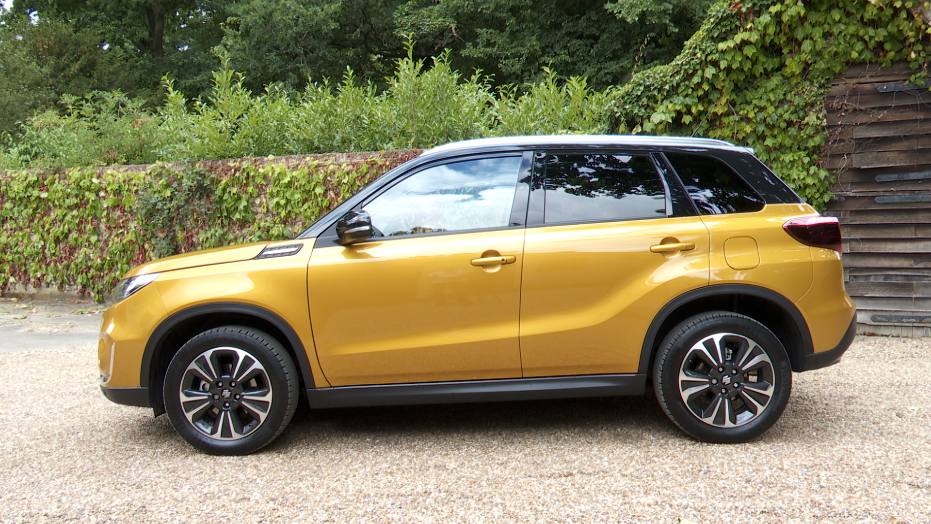SUZUKI VITARA 1.4 Boosterjet MHEV 109 Motion 5dr Auto
